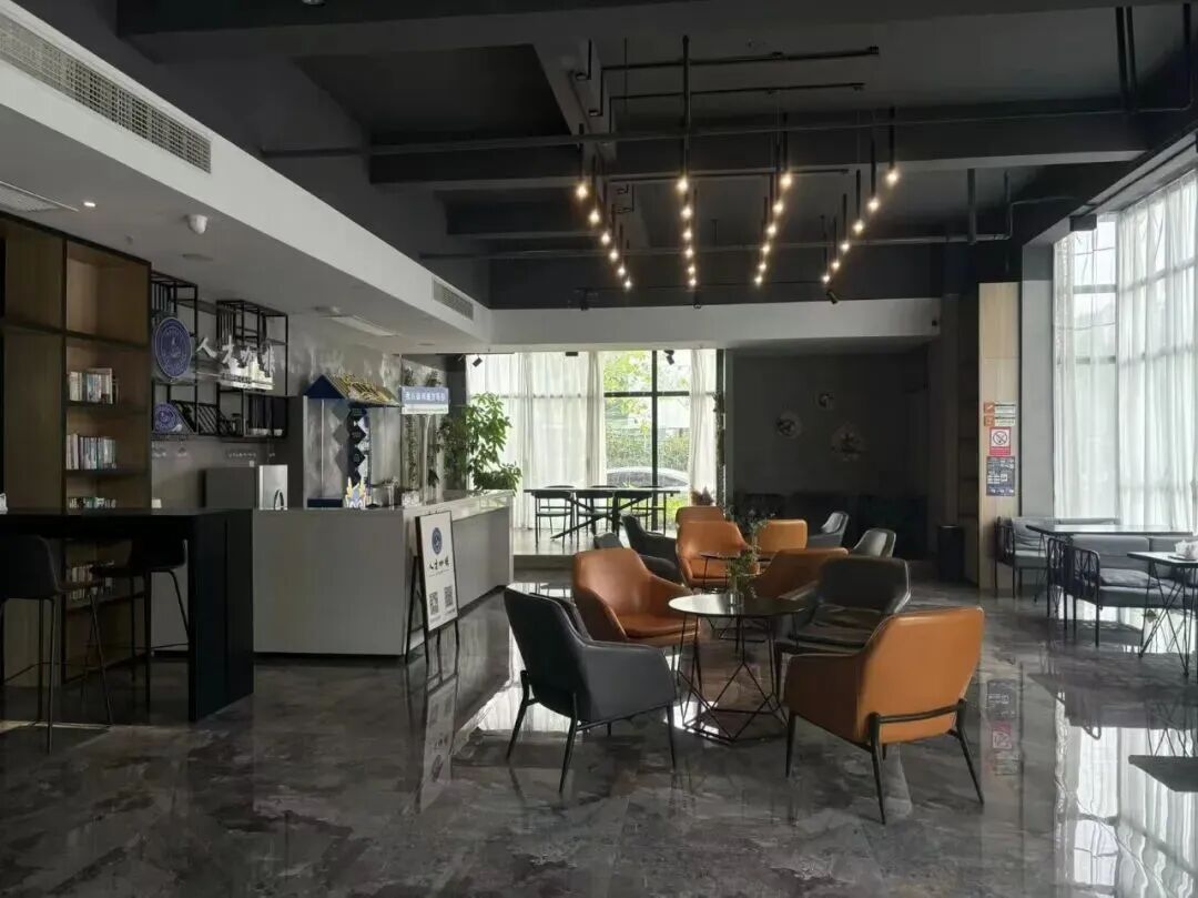 Activity area in the residency space