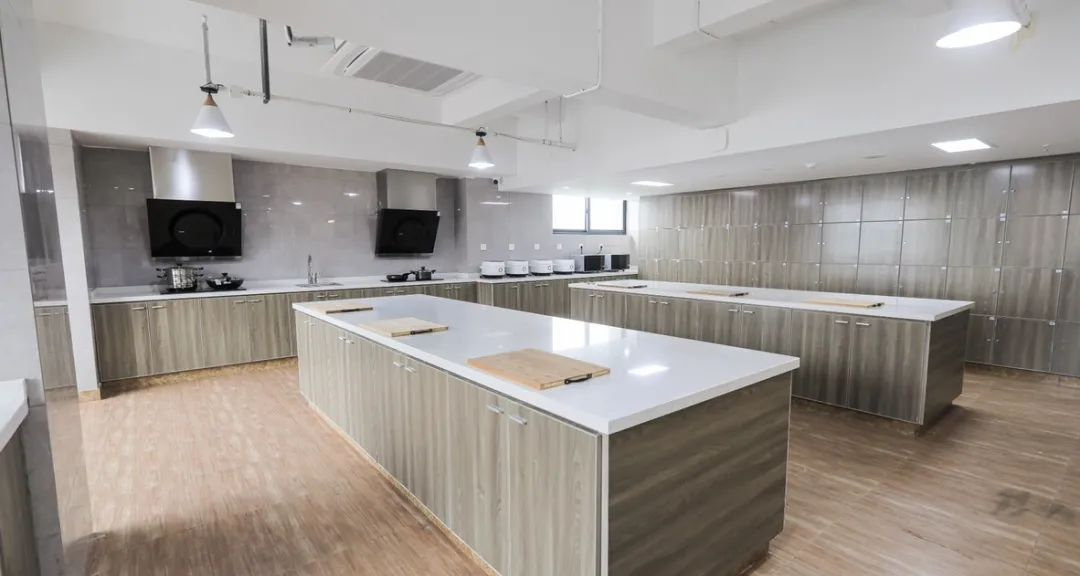 Shared kitchen in the residency space